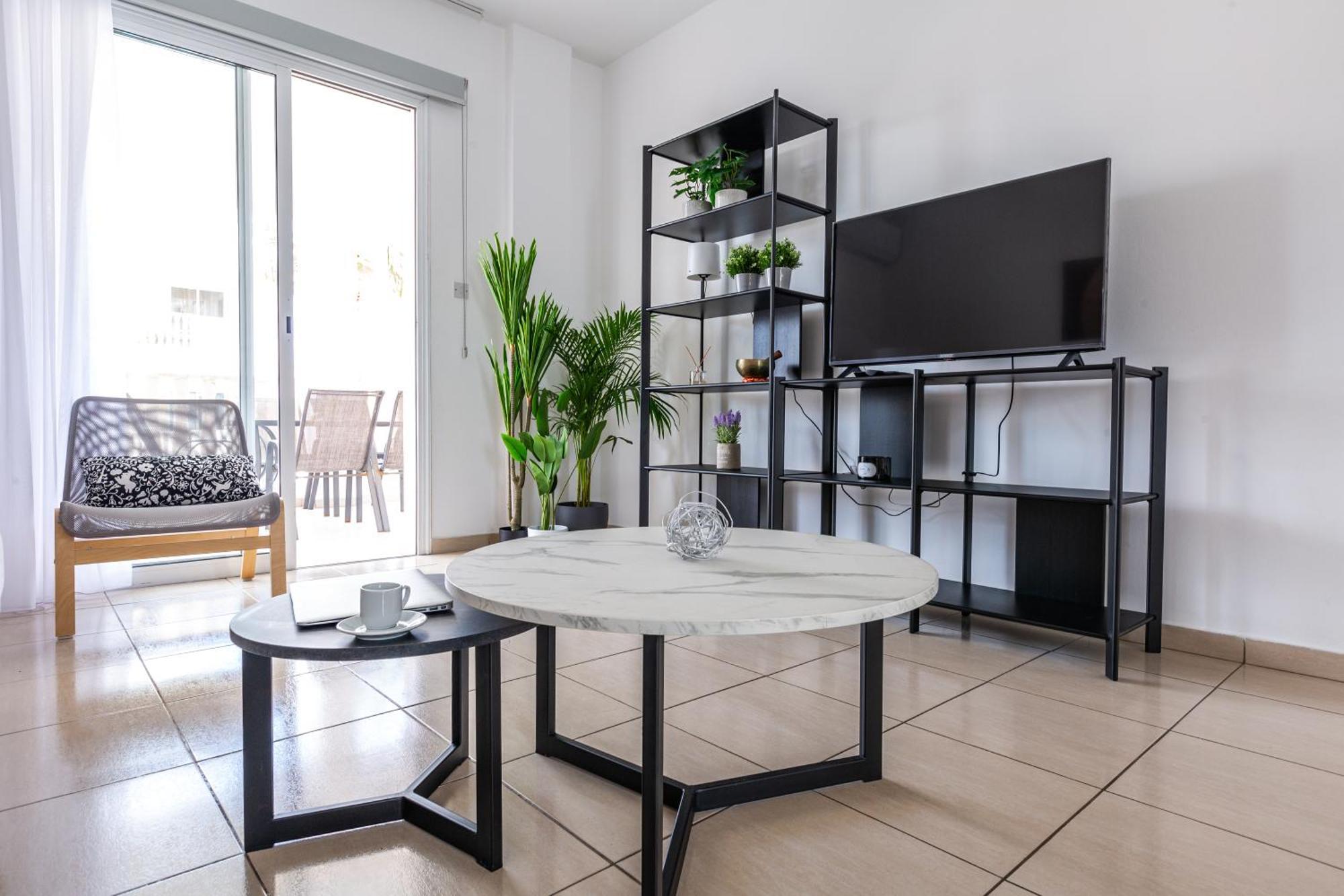 Beautiful 2 Bed Apartment In Paphos Cyprus Εξωτερικό φωτογραφία