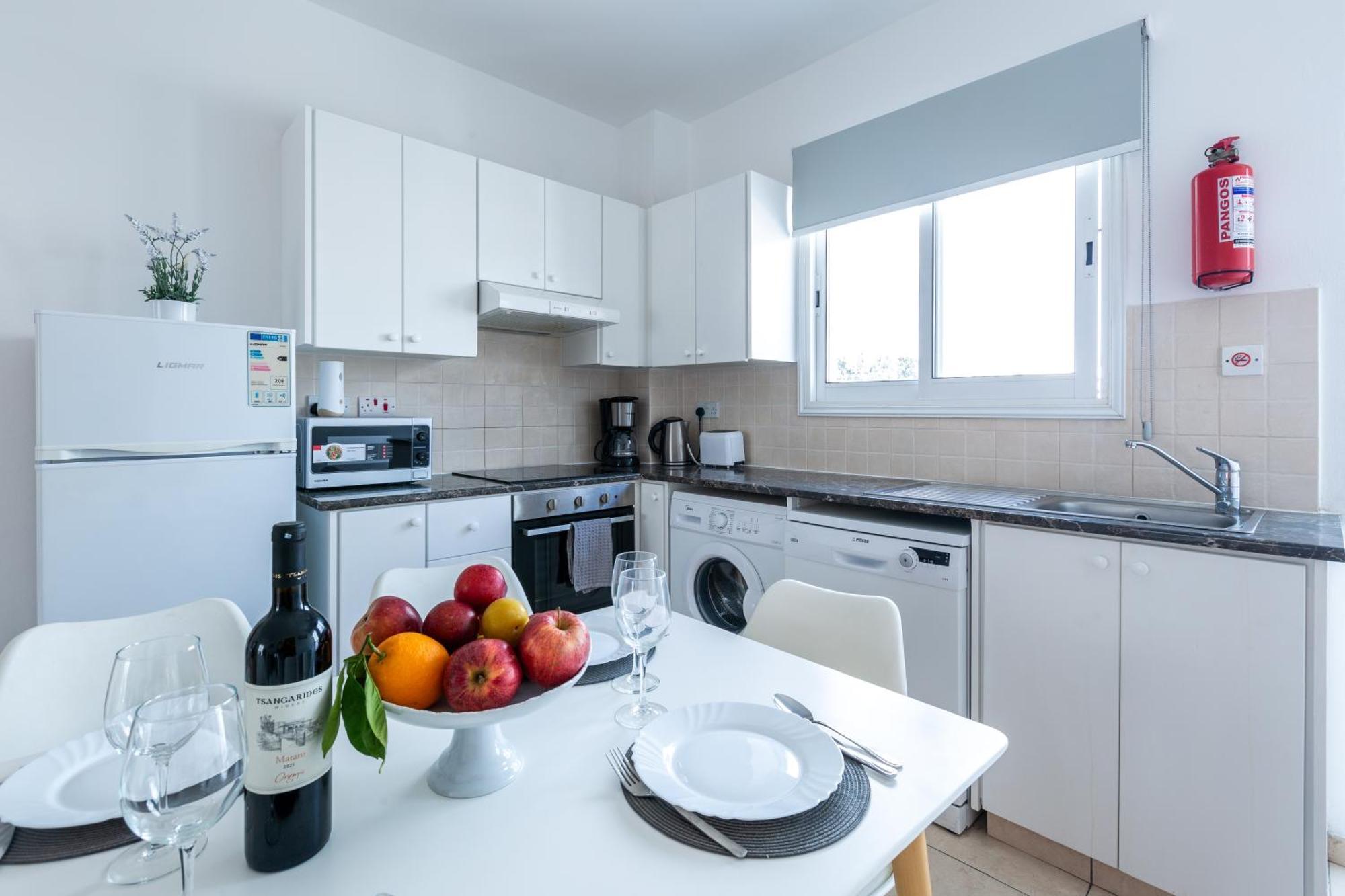 Beautiful 2 Bed Apartment In Paphos Cyprus Εξωτερικό φωτογραφία