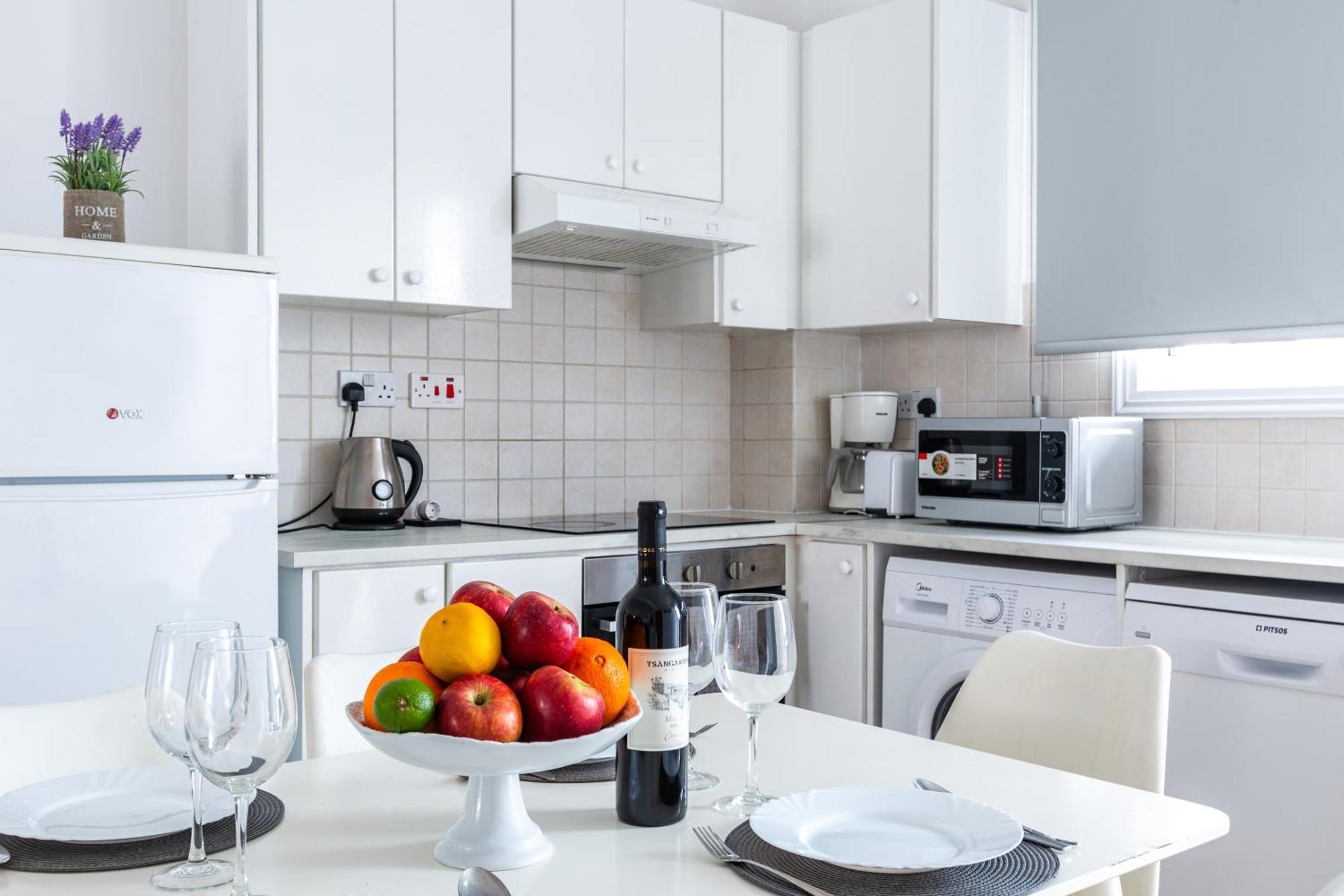 Beautiful 2 Bed Apartment In Paphos Cyprus Εξωτερικό φωτογραφία